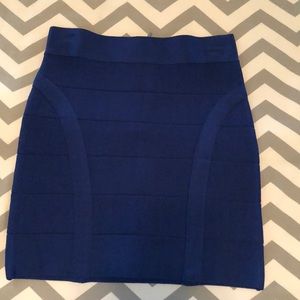 Bebe skirt